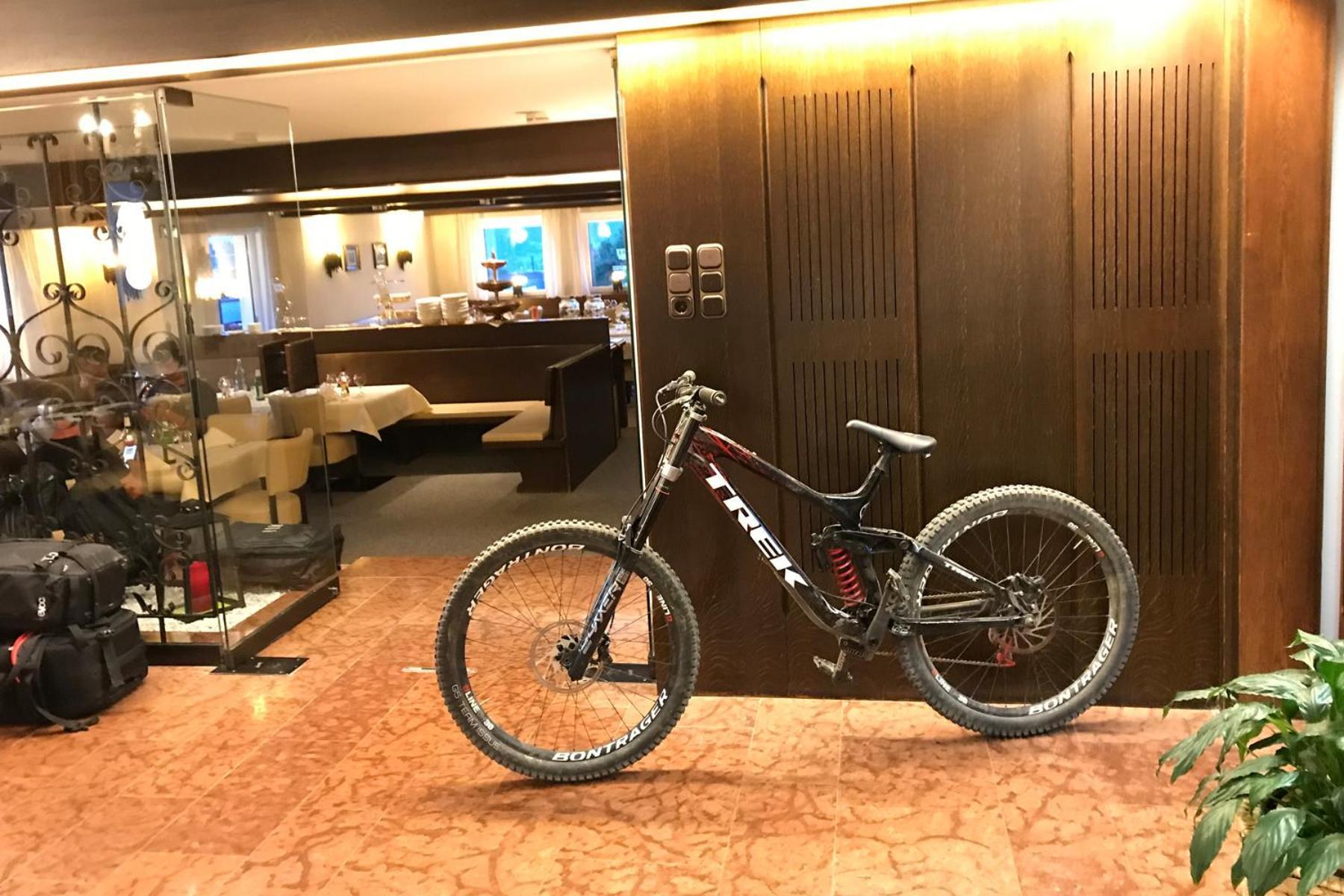 Hotel Sonnhof Mutters Esterno foto