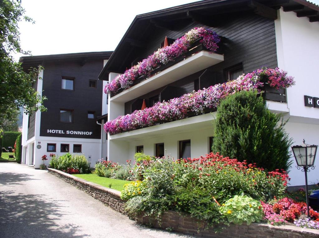 Hotel Sonnhof Mutters Esterno foto