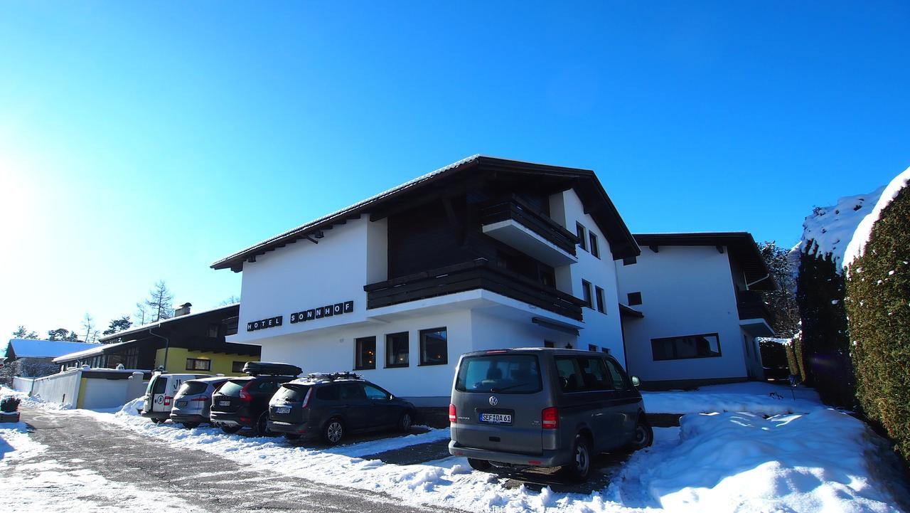 Hotel Sonnhof Mutters Esterno foto